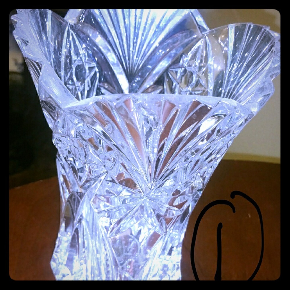 Crystal vase